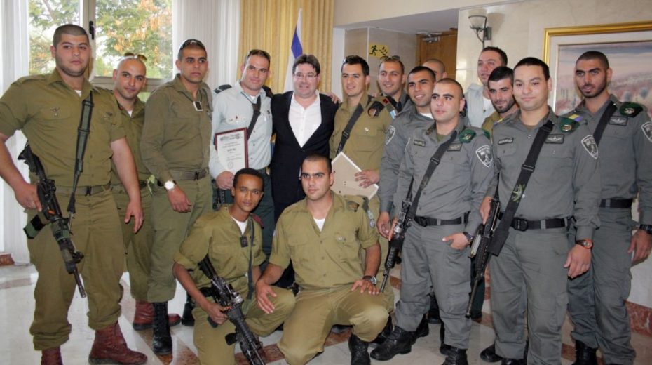 Christian IDF Soldier Attacked in Uniform