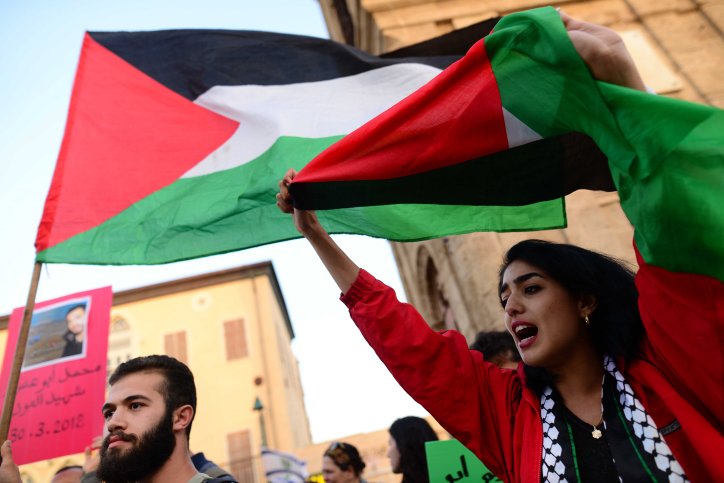 Israeli Journalists Nearly Lynched to Death in Jaffa by ‘Peaceful’ Local Arabs