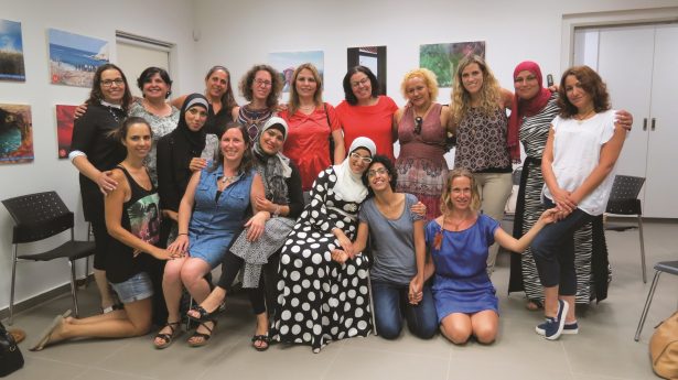 Arabische und jüdische Frauen