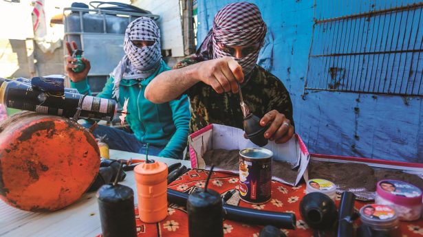 Bombenbau in Gaza
