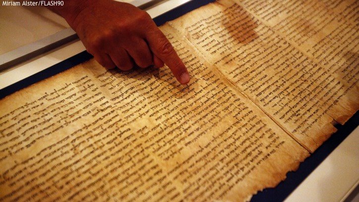 Psalm 22 and the Crucified Messiah