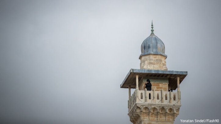Israel Moves Closer to Silencing Muslim Call to Prayer