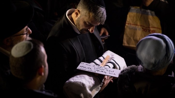 Grieving Mother Defiantly Vows to Stick It to Hamas by Having More Children
