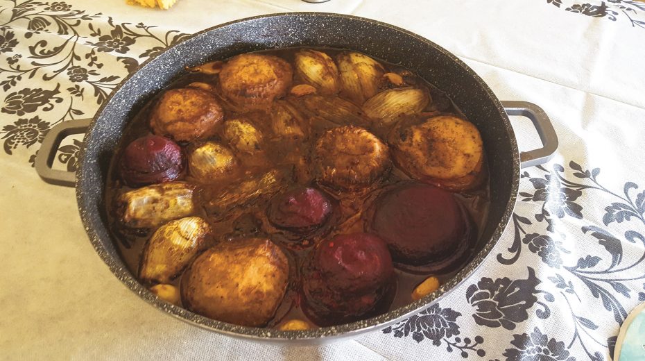 Stuffed Vegetables in Tangy Sauce