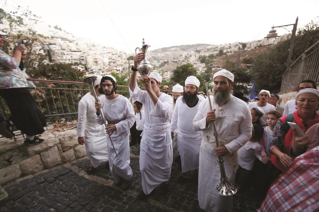 The festival of drawing water The Festival of Drawing Water - Israel Today