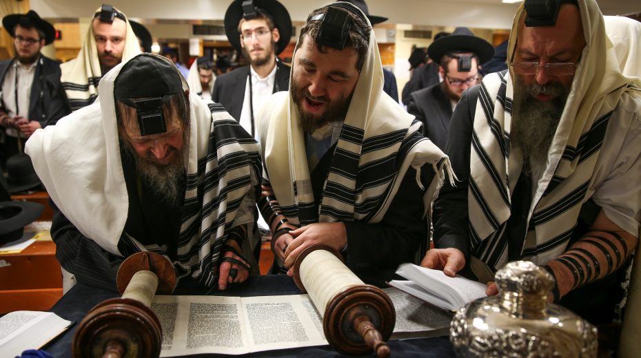 KÃ©ptalÃ¡lat a kÃ¶vetkezÅre: âtorah readingâ