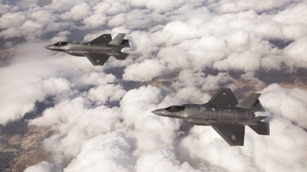F35