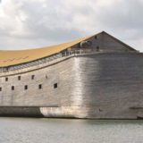 Ein originalgetreuer Nachbau der Arche Noah