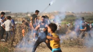 Arabische "Demonstranten" im Gazastreifen