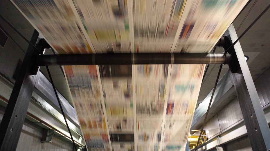 Mainstream vs Social Media: The Battle for Real News