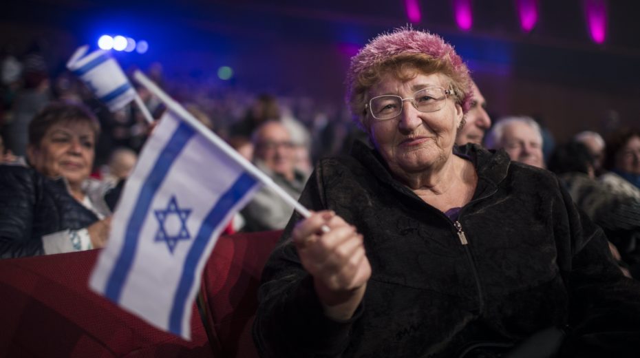 “They’re not Jews. Some even go to church!” Israel Chief Rabbi says Russian immigrants are not real Jews.
