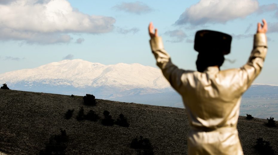 What the Chance of Snow Does to Israelis Snow in Israel is a rarity that can cause everyone to lose their minds.