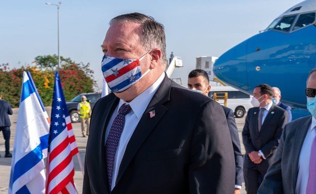 World War 3 Alert: Trump Orders US Navy to Sink Iranian Ships - Photo: US Embassy in Israel US Secretary of State Mike Pompeo visit to Israel during coronavirus.