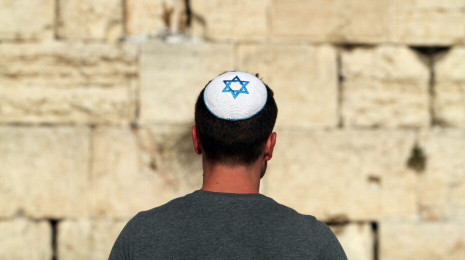 Concerning “Zera Yisrael” Zera Yisrael and the Book of Ruth. Who is a Jew?