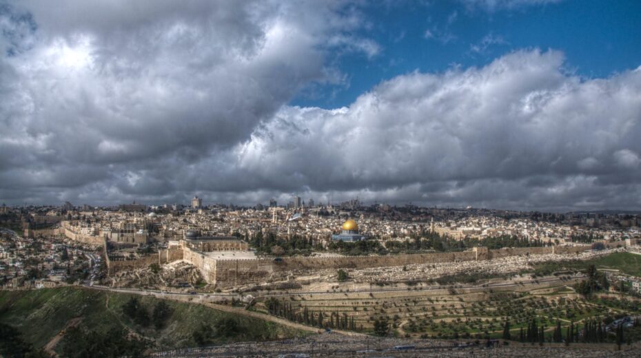 Pandemic as a Trigger for the First Temple Will the Corona pandemic lead to the Third Temple?