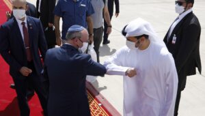 UAE Official Says Peace Deal Not Linked to Palestinian Statehood - Photo: EPA-EFE/NIR ELIAS Israel Today correspondent is on first historic flight to the UAE.