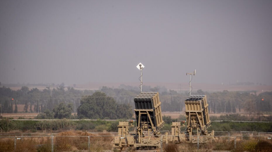 Syrian Missile Comes Close to Israeli Nuclear Reactor Missile from Syria lands in southern Israel