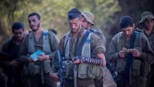 Religious IDF Israeli soldiers pray during a training of the Ultra Orthodox Unit at the Givati Brigade near the Israeli city of Beit Shemesh, September 27, 2017. Photo by Yonatan Sindel/Flash90
