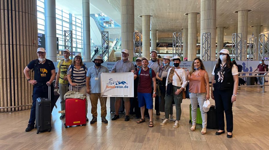 Tourists Have Returned!