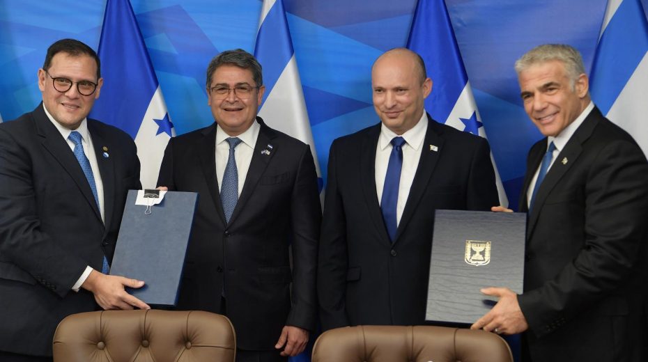 Honduras president moves his embassy to Jerusalem