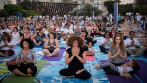 Illustration. Israelis participate in International Yoga Day in Tel Aviv.