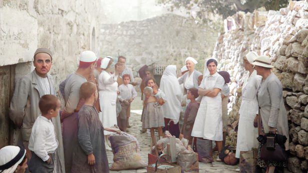 The raising of the siege of Jerusalem. Distribution of bread by the American Colony Association in the streets of Jerusalem in 1938.