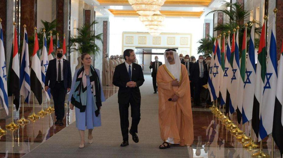 ”A Gift to Israel” – Arabs Bicker Over Israeli President’s UAE Visit