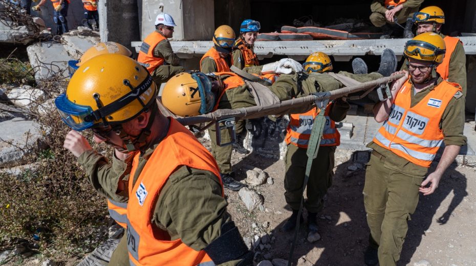Israel Braces for Major Earthquake as Leaders Sound Alarm Israel's Home Front Command trains for the aftermath of a potentially devastating earthquake. 