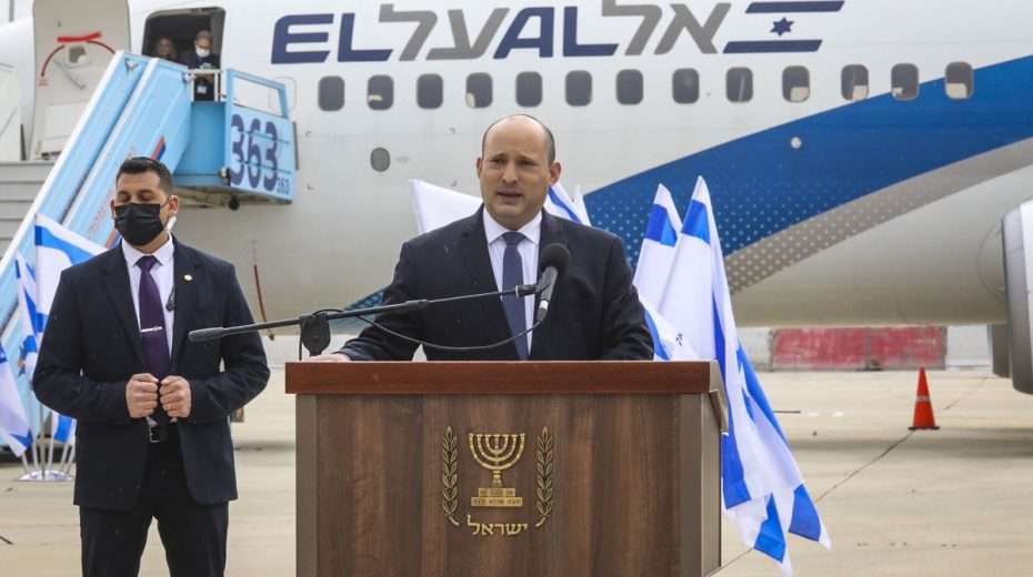 Prime Minister Naftali Bennett speaks at Ben Gurion Airport as he dispatches an Israeli field hospital to Ukraine.