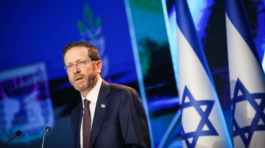 Israel Urges Christians: Come Back to the Holy Land! President Isaac Herzog tells Christians that the Holy Land eagerly awaits their return. 
