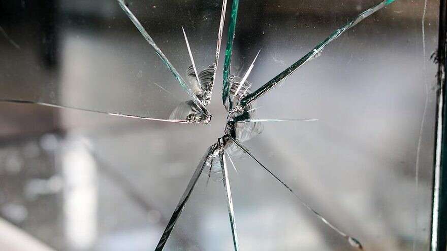 The ‘Broken Windows’ Strategy for Combating Israel Demonization