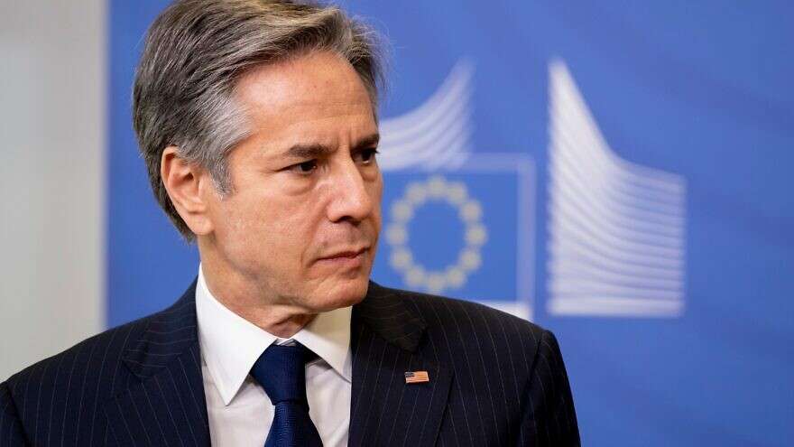 US-Außenminister Antony Blinken fordert Israel auf, die Einsatzregeln der IDF zu "überprüfen", nachdem eine palästinensisch-amerikanische Journalistin in einem Kriegsgebiet getötet wurde.
