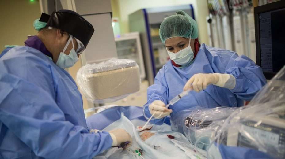 Illustration. Israeli doctors perform life-saving heart surgery on an Arab child.