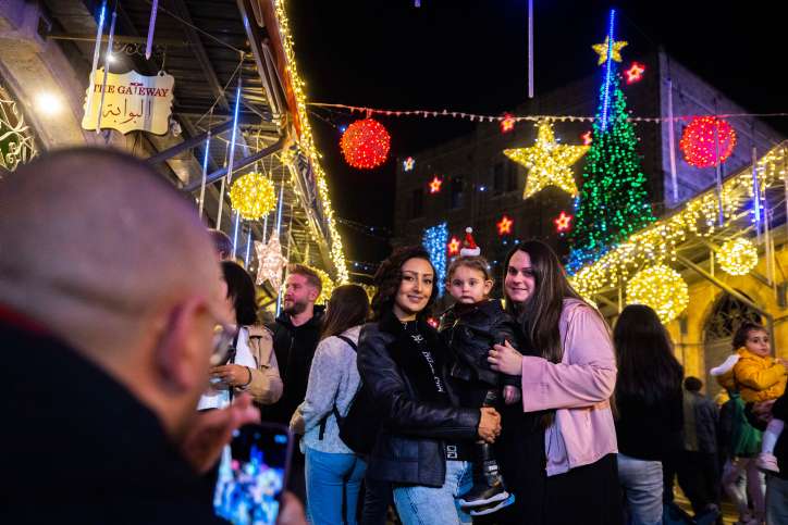 Christen feiern Weihnachten in Jerusalem