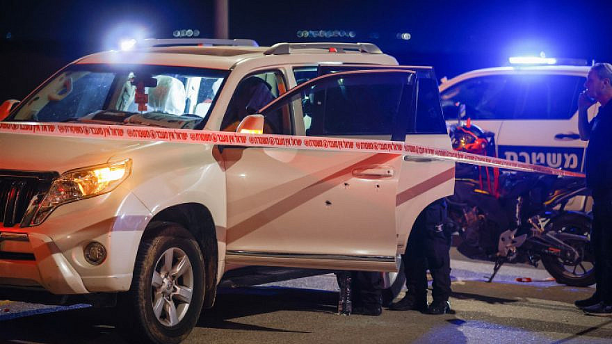 Two children among four killed in car crash in southern Arava