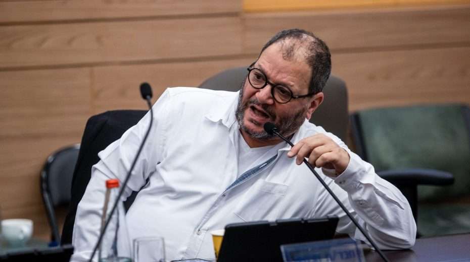 Calls for Civil Unrest Ring Out in Israel’s Knesset Opposition lawmaker Ofer Kasif added oil to the fire on Tuesday by calling for civil unrest in Israel.