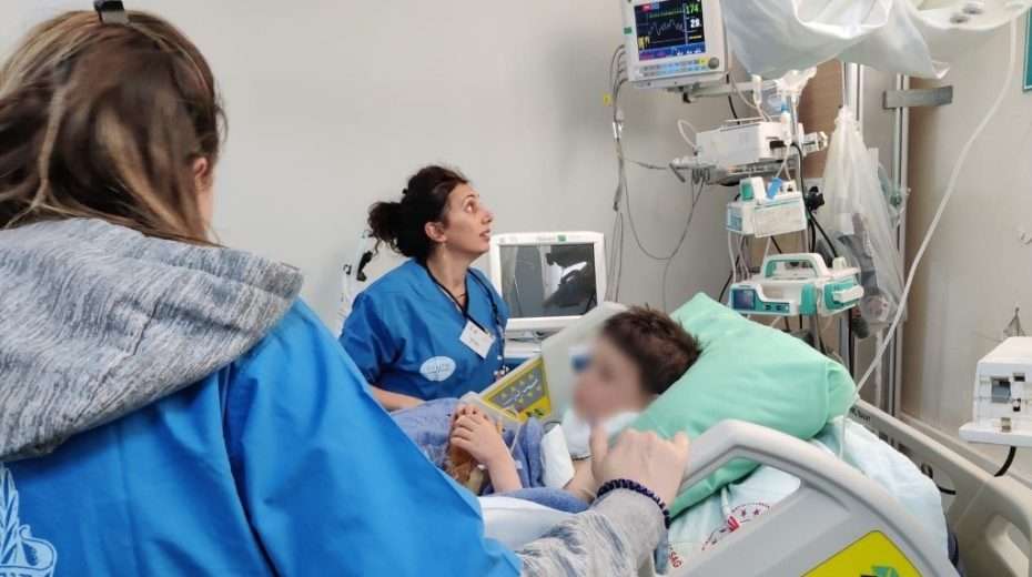 Feldlazarett. Israelisches medizinisches Personal behandelt die syrischen Opfer des Erdbebens, das ihr Land und die Türkei heimgesucht hat.