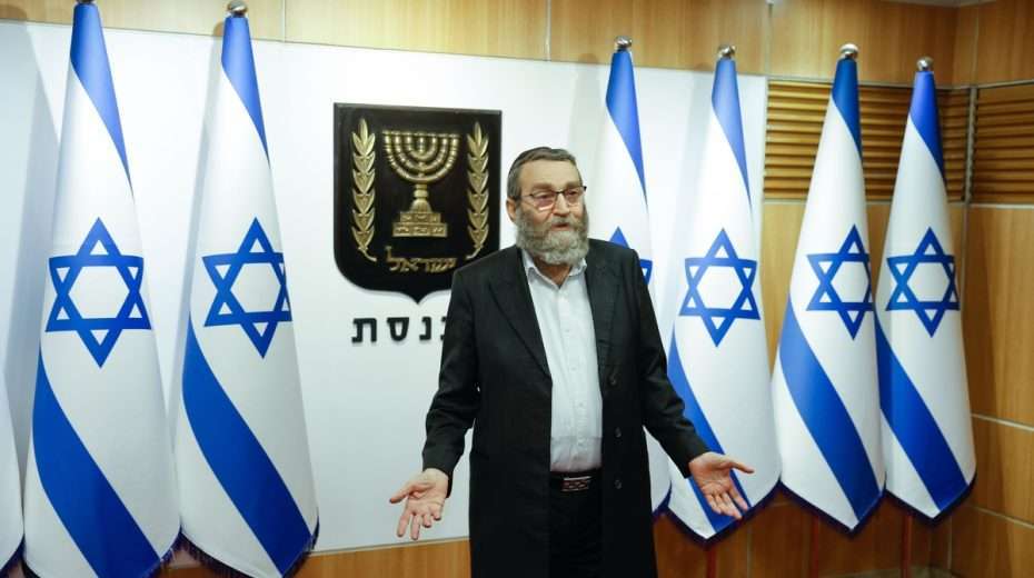 MK Moshe Gafni bringt seit 25 Jahren seinen Gesetzentwurf gegen Missionare ein. Diesmal war selbst er von der Heftigkeit der Reaktion der evangelikalen Christen verblüfft. Und was sagte das über unser christliches Zeugnis für diesen orthodoxen Juden und die Nation Israel aus?