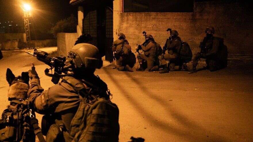 Operation Break the Wave. Israelische Streitkräfte führen eine Anti-Terror-Operation in der Nähe von Dschenin durch, 1. Dezember 2022