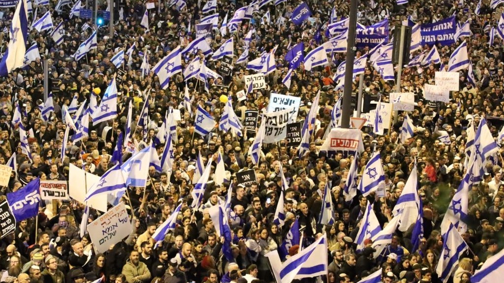 Monday saw a major escalation in anti-government demonstrations just before Netanyahu announced a pause to judicial overhaul.