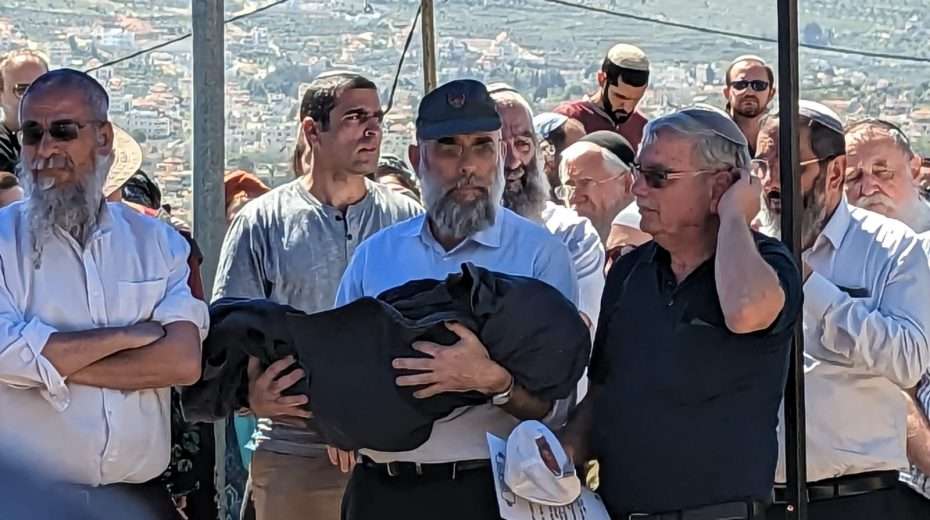 Israeli Child Dies Week After Terror Car Ramming