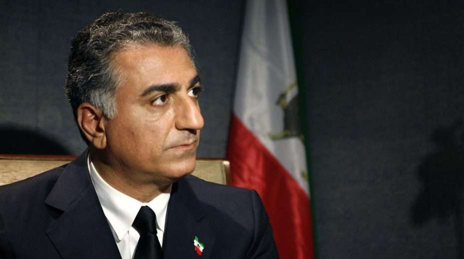 Der persische Kronprinz im Exil, Reza Pahlavi, wird diese Woche zum ersten Mal Israel besuchen. Foto: EPA/LUCAS DOLEGA