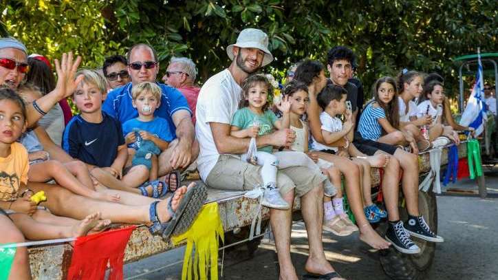 Israel Is Alive and Booming! Here Are the Numbers! The population of Israel grows much faster than any other industrialized Western nation, and even faster than its Arab neighbors. Photo by Anat Hermony/Flash90