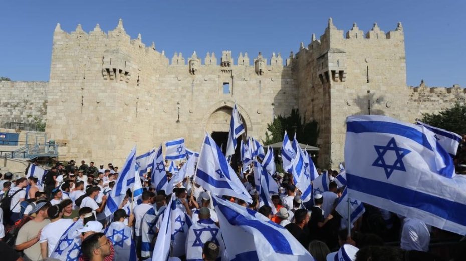 Jerusalem Day Flag March Will Test Gaza Ceasefire The flag march is an important part of the Jerusalem Day festivities, but reminds the Muslims of their defeat at Israel's hands. Photo by Eitan Elhadez-Barak/TPS