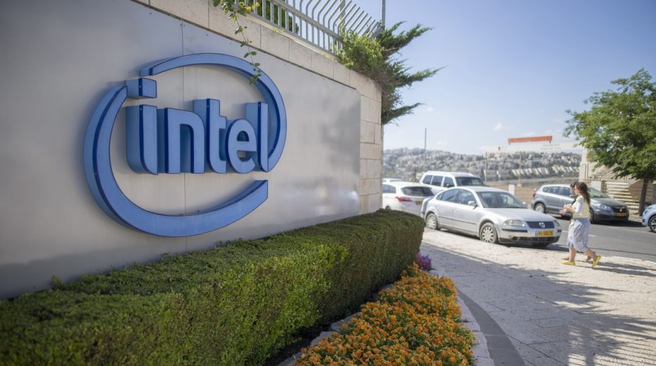 Intel to Make Major Investment in Israel, Netanyahu Announces Intel sees Israel as crucial to its global success. Photo by Yonatan Sindel/Flash90