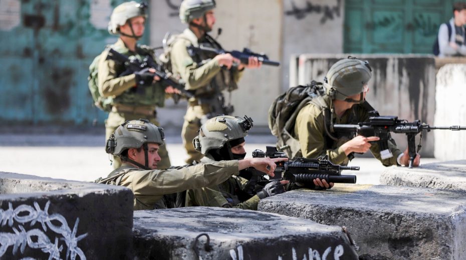 Jewish Settlers Call for IDF Operation Against Palestinian Terror IDF soldiers conduct daily anti-terror arrest operations in Samaria, but Jewish settlers insist much more is needed. Photo by Wisam Hashlamoun/Flash90