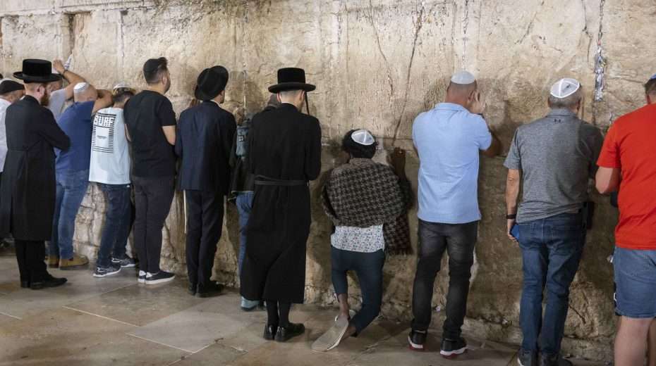 Weekly Torah portion: Jews are responsible for one another Prayer at the Western Wall. Photo: Olivier Fitoussi/Flash90