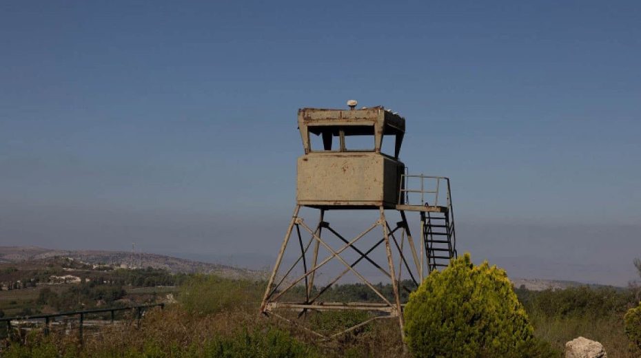 Hezbollah terrorist hurls firebomb into Israel An IDF guard post on the Lebanese border, Aug. 10, 2023. Photo by Chaim Goldberg/Flash90.