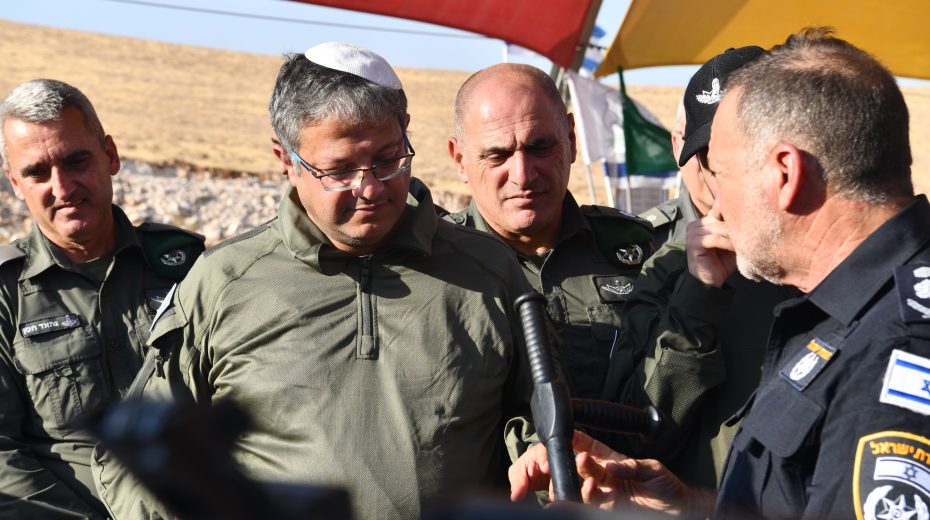 Ben-Gvir, the Tall – Slightly Overweight – “Army General”