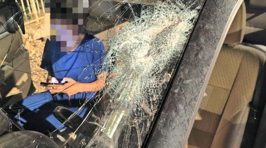 Palestinians ambush Israeli family in Samaria Damage to an Israeli car following a reported lynching attempt near the southern Samaria community of Ma'aleh Levonah, Oct. 4, 2023. Credit: Binyamin Regional Council.